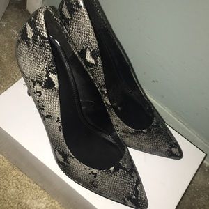 Faux  leather pumps